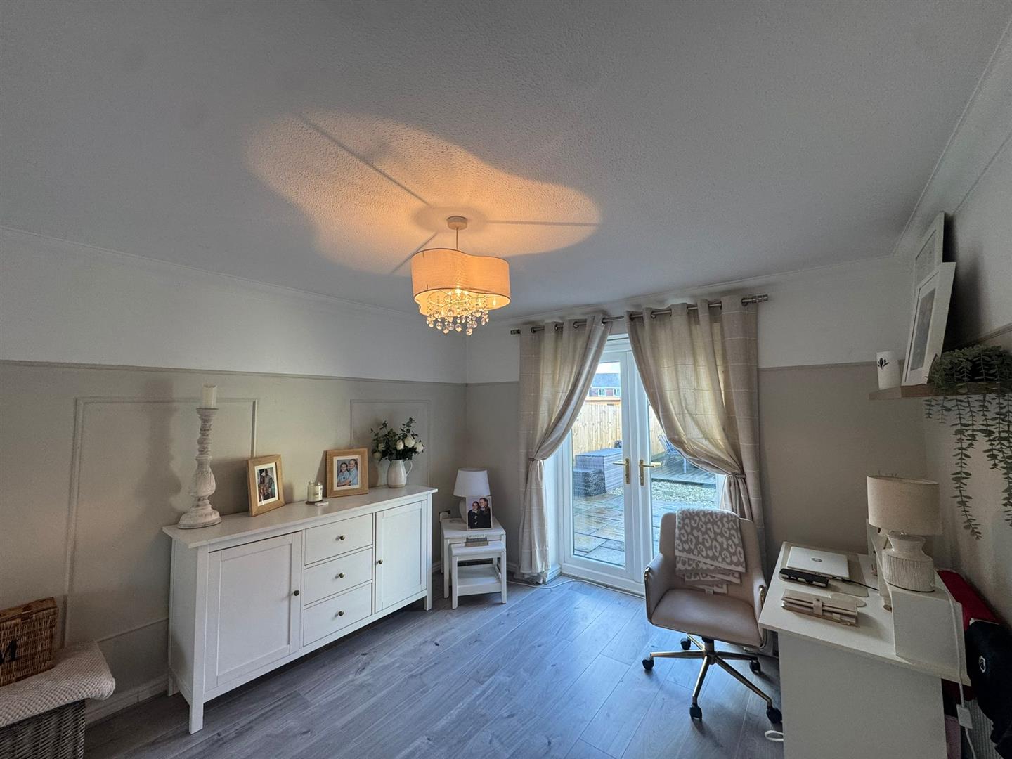 Ger Y Nant, Birchgrove, Swansea, SA7 0HD